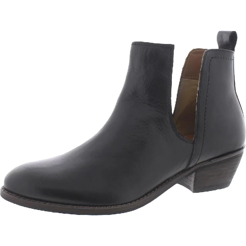 Journee Signature Womens Leather Slip On Chelsea Boots