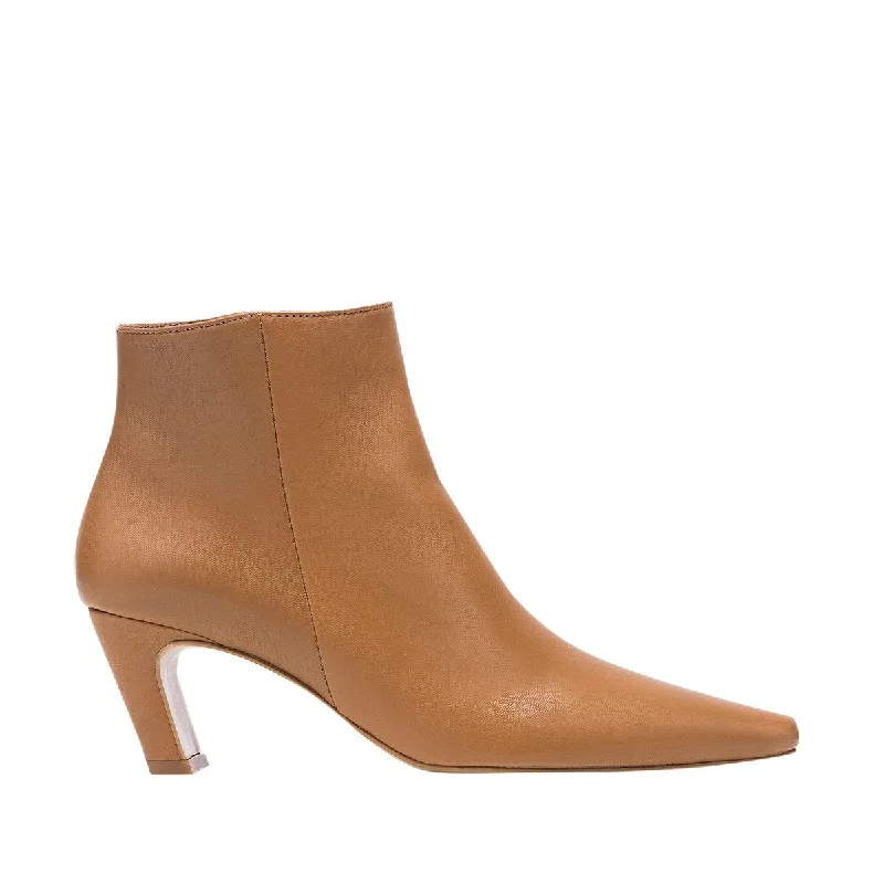 Xenia Leather Cognac Boots