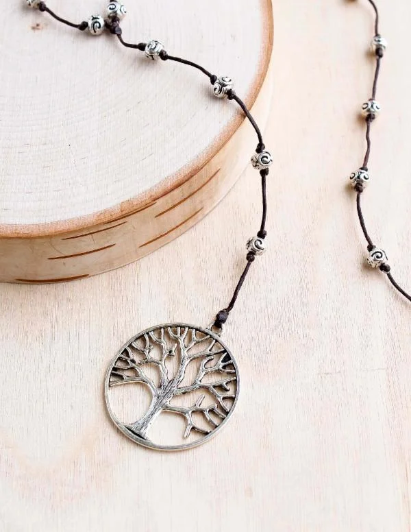 Bali Queen Alloy Tree of Life Necklace