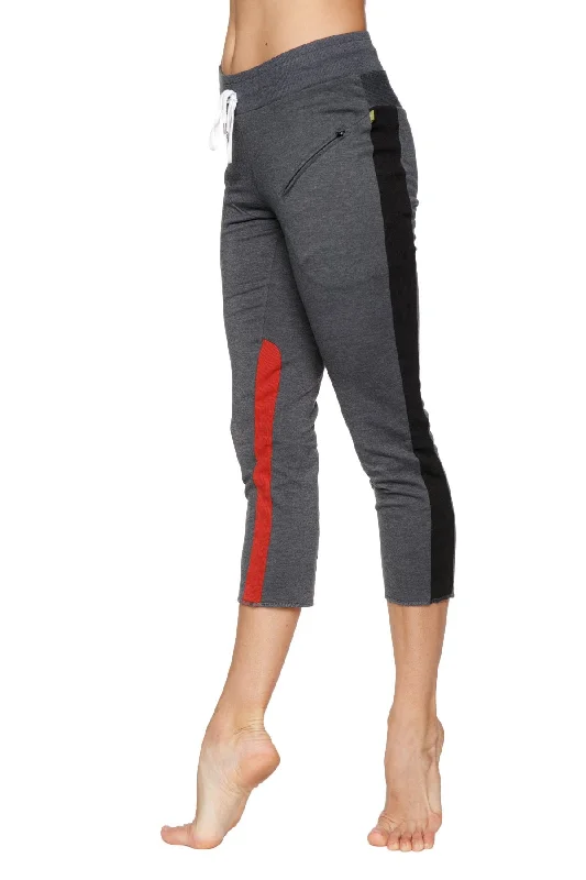 Women's 4/5 Length Zipper Pocket Capri Yoga Pant (Charcoal w/Black & Red)